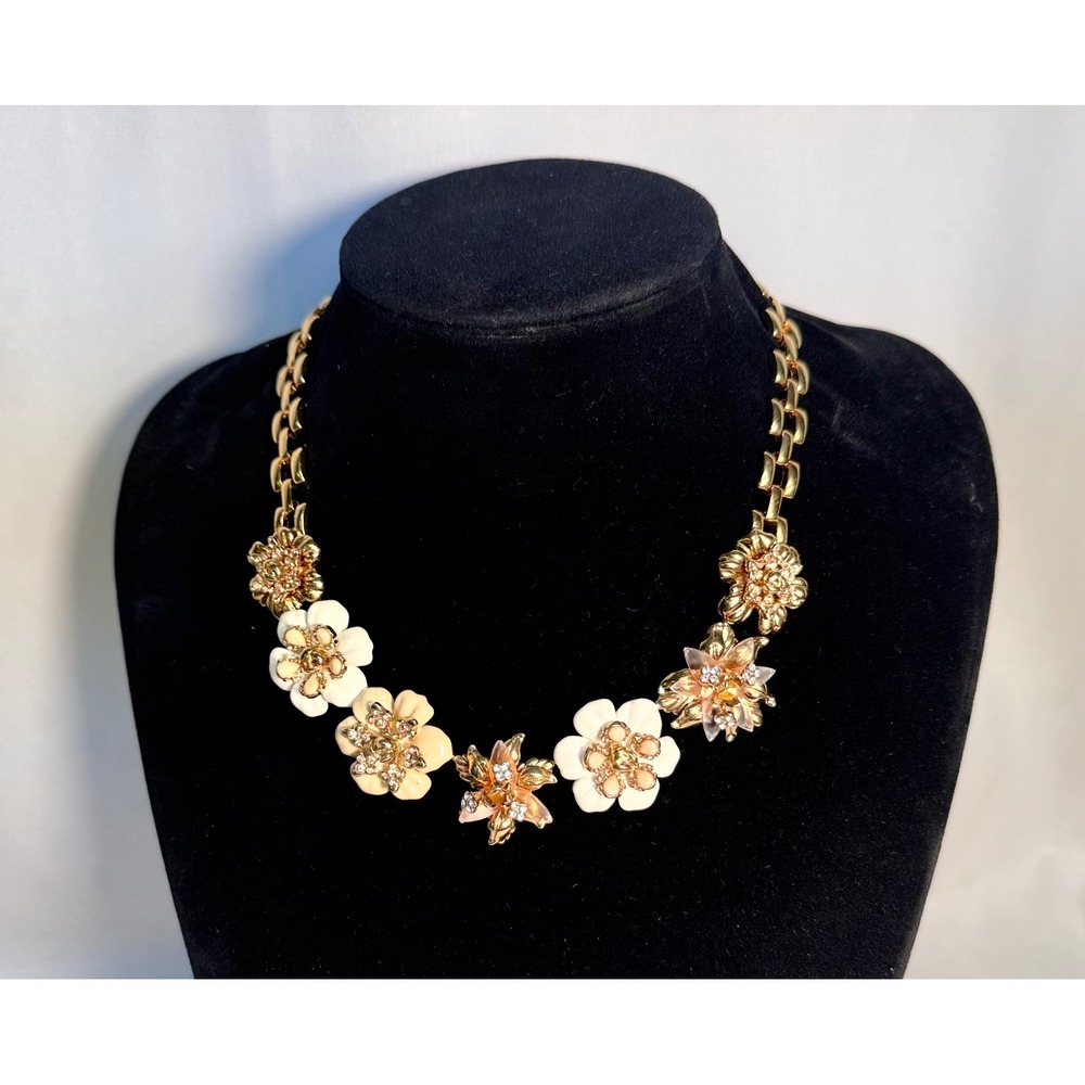Ann Taylor vintage statement necklace GUC‎